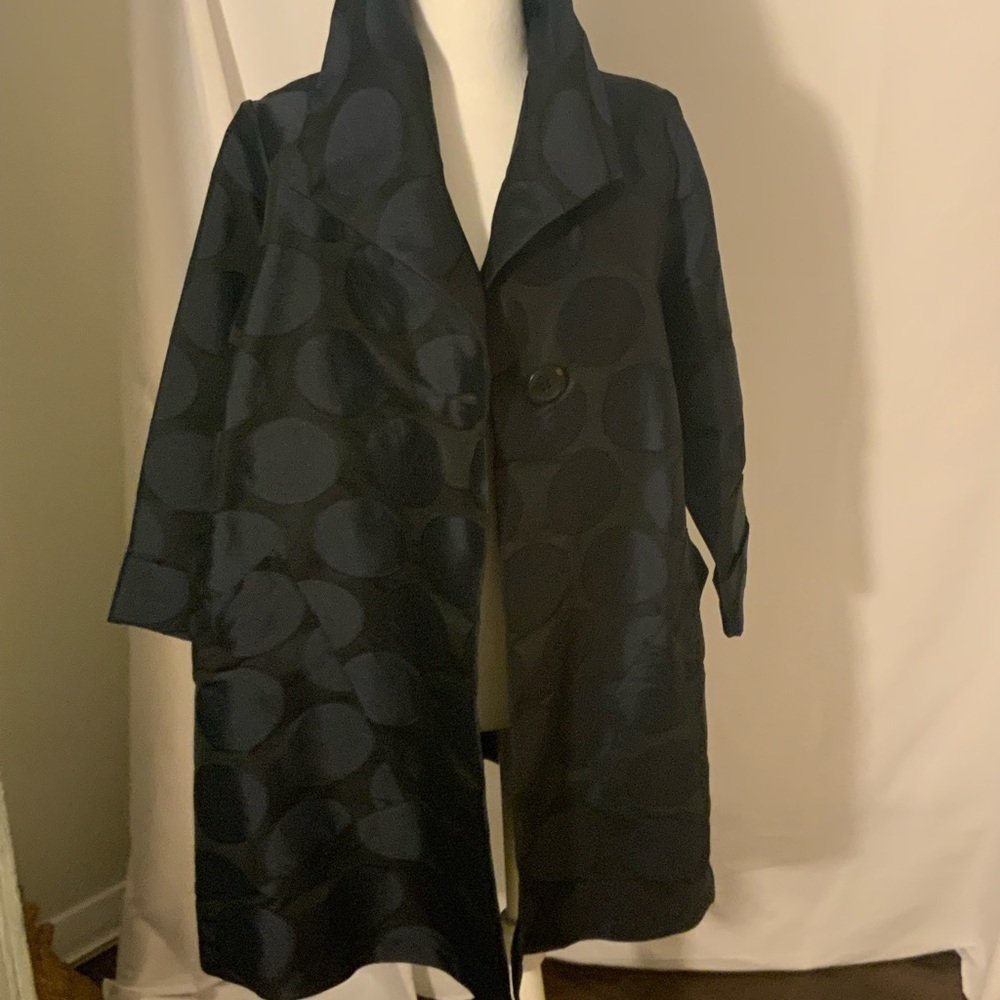 Black evening coat by Sun Kim. Very versatile and easy to wear.